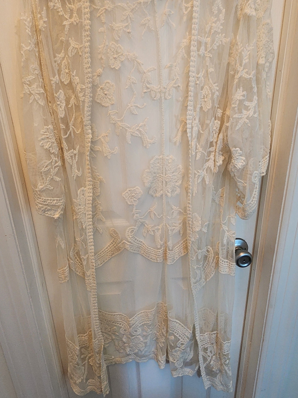 Adiva Cream Sheer Lace Embroidered Drapey Curtain Panel